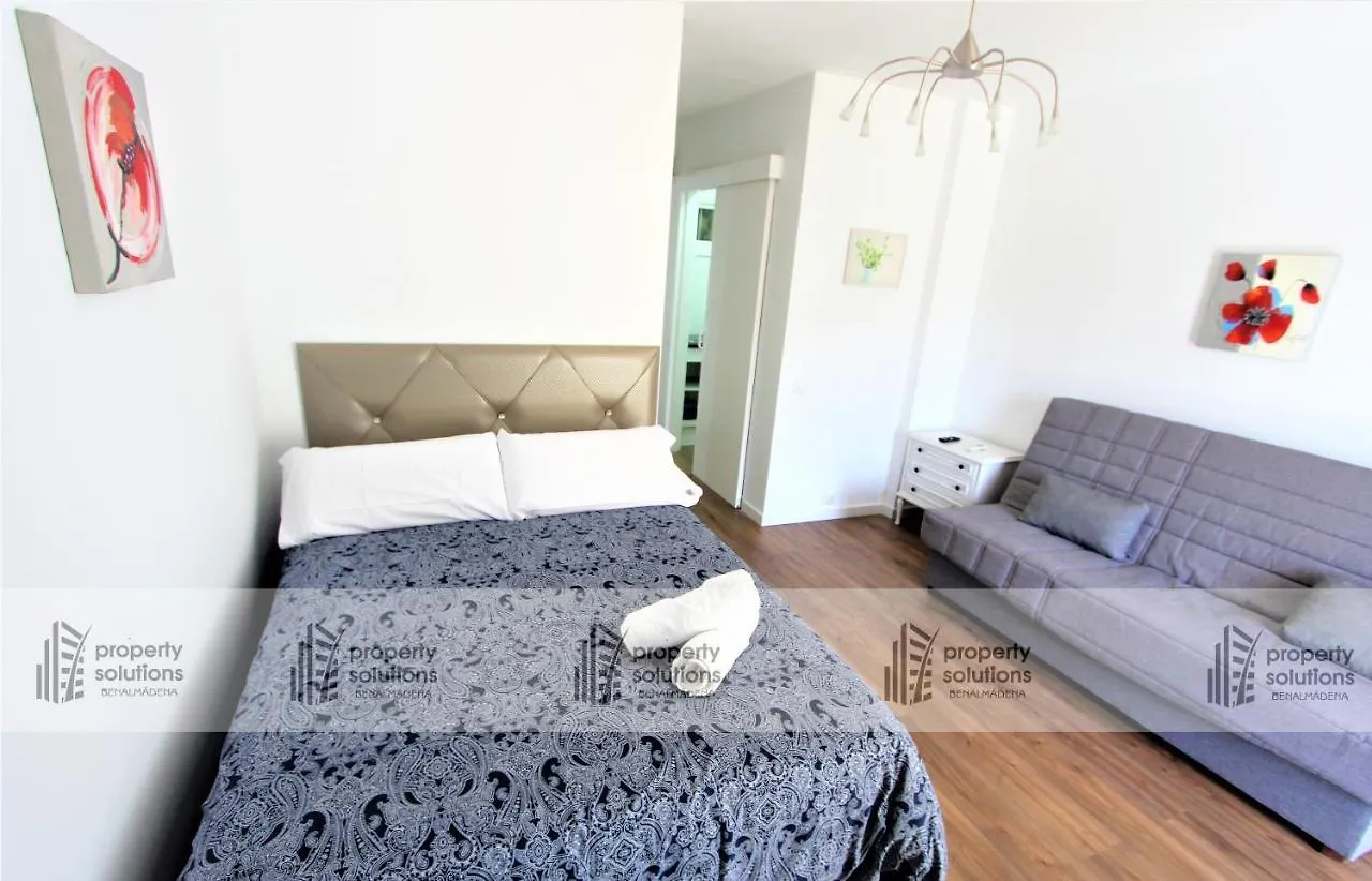 בנאלמדנה 47 Hercules Estudio. Vistas Al Jardin Y La Piscina. Cercano Al Centro. Excelente Ubicacion.